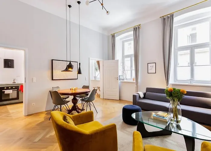 Center Apt In Best Area Near Park & Danube 20'to Airport فيينا