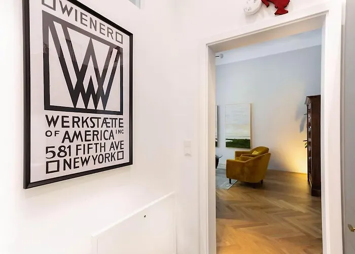 Appartement Center Apt In Best Area Near Park & Danube 20'to Airport